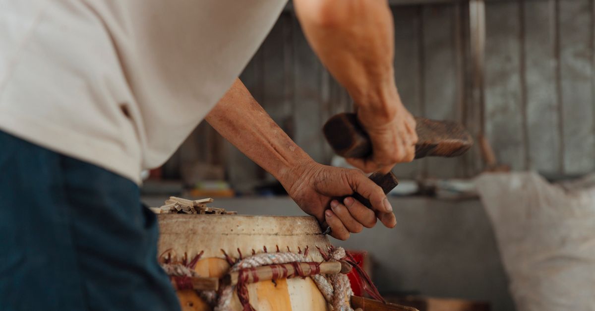 découvrez l'art de la fabrication du pineau, une délicieuse tradition française alliant savoir-faire et saveurs uniques.
